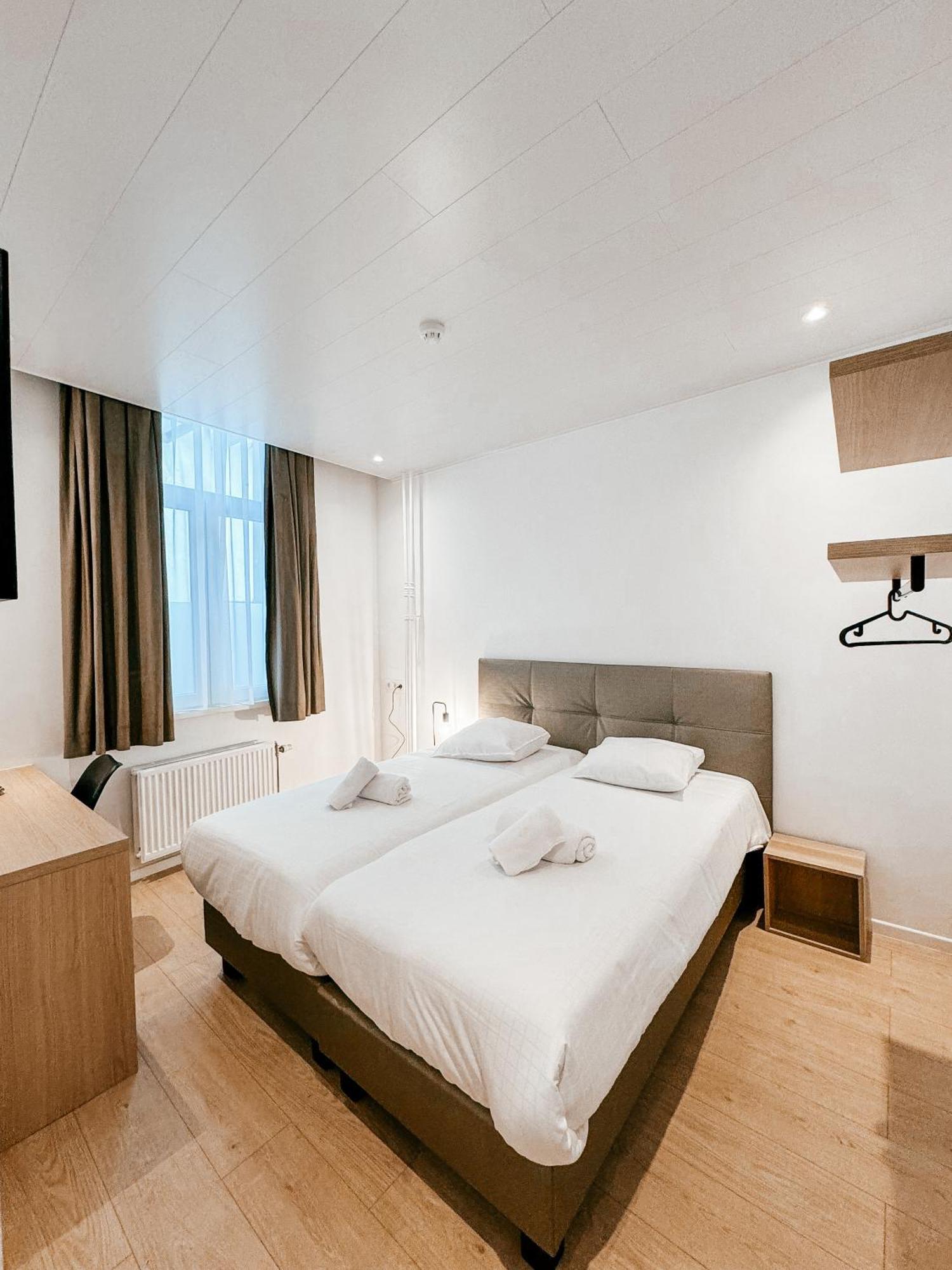 Hotel Alpha